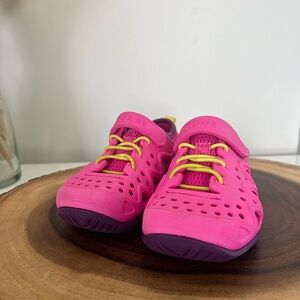 CROCS Pink and Purple Water Shoes with Ventilation size c 10